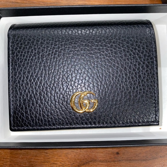 Gucci Wallet - Picture 1 of 6